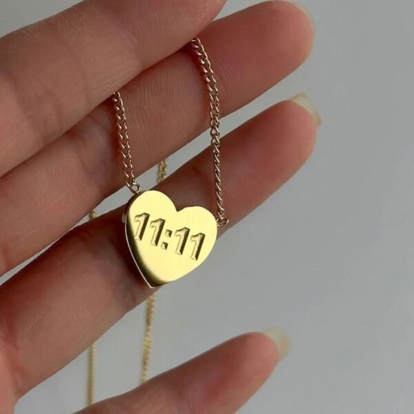 heart 11:11 chain